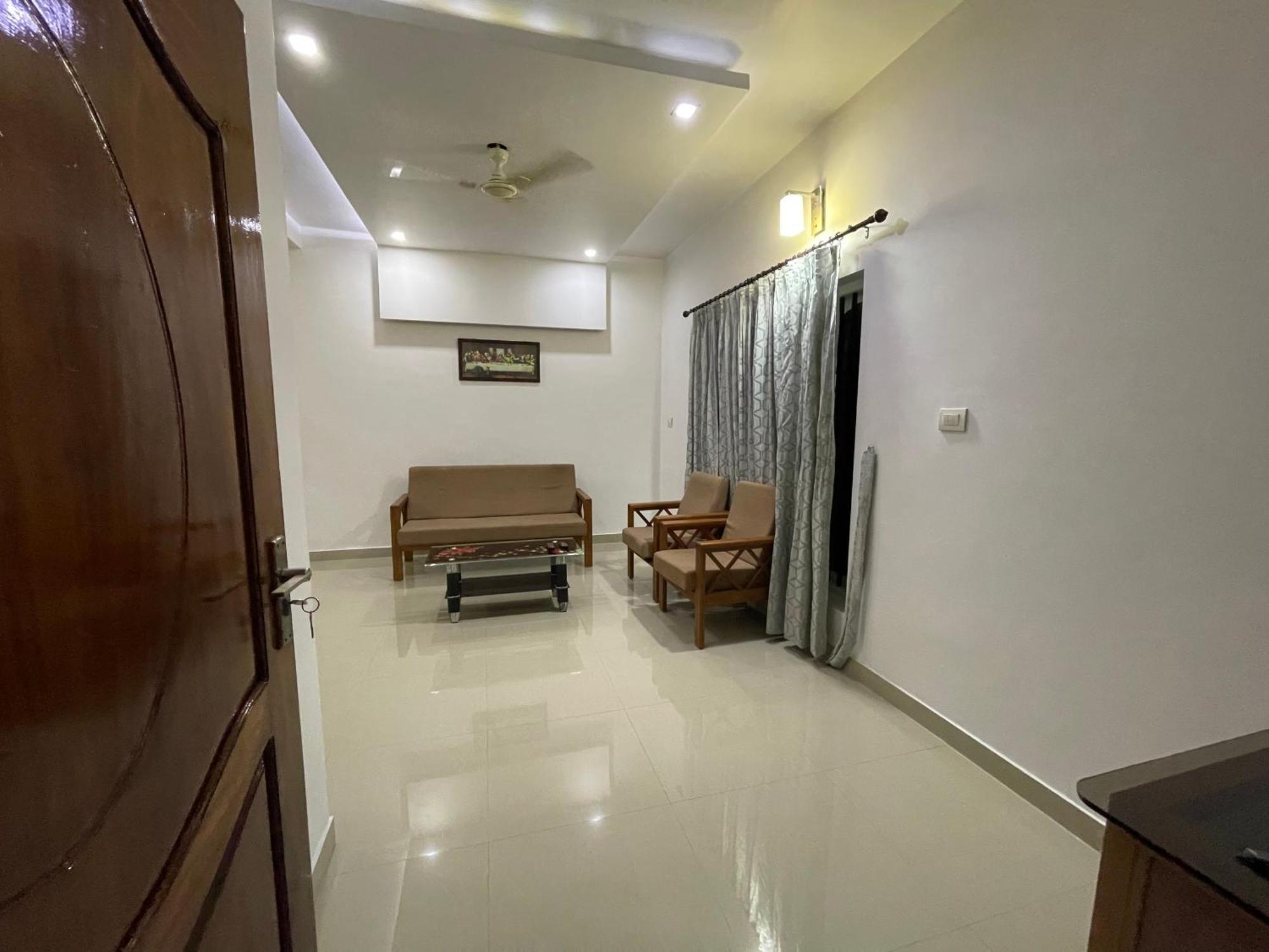 Dream Home Kochi Tripunithura Exterior foto